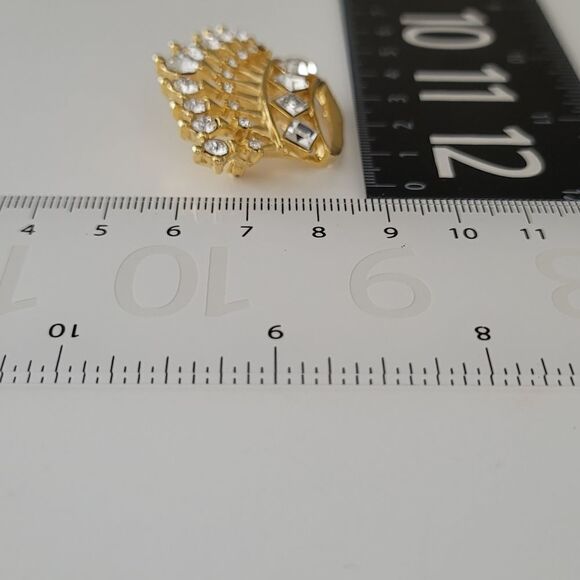 𝅺Gold Tone Brooch Crystal Crown Pin #0013 - Picture 5 of 6